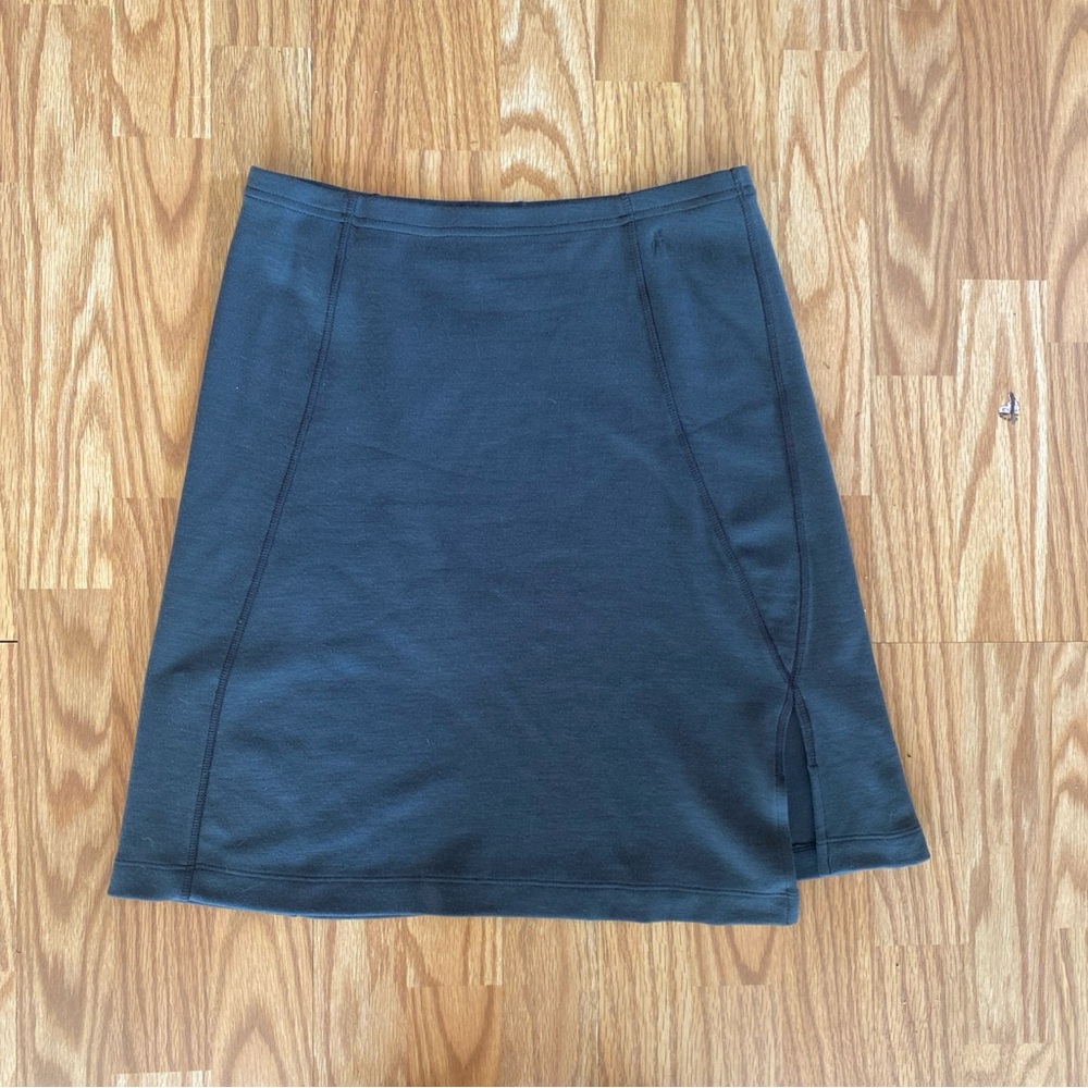 🛑SOLD🛑SmartWool Size S Womens Gray Merino Wool Slit Short A-Line Knitted Skirt